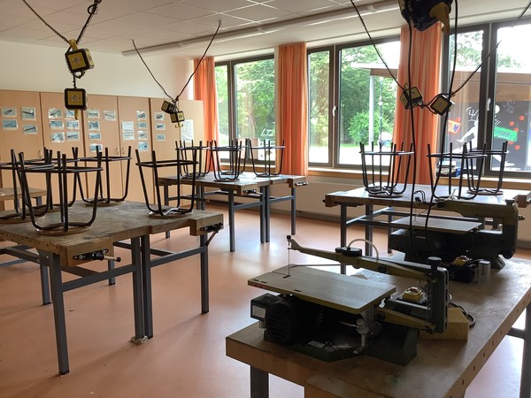 Verschiedene Werkbänke