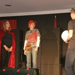 Theater-AG 'Mio mein Mio' (vergrößerte Bildansicht wird geöffnet)